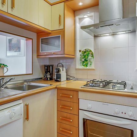 Golden 1 Bdr Flat W/ Balcony & Pool By Lovelystay Кабанаш-де-Тавіра Екстер'єр фото